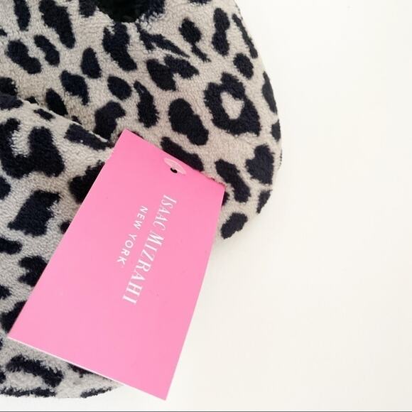 Isaac Mizrahi NWT Black & White Leopard Print Slippers Size Large - Picture 2 of 6